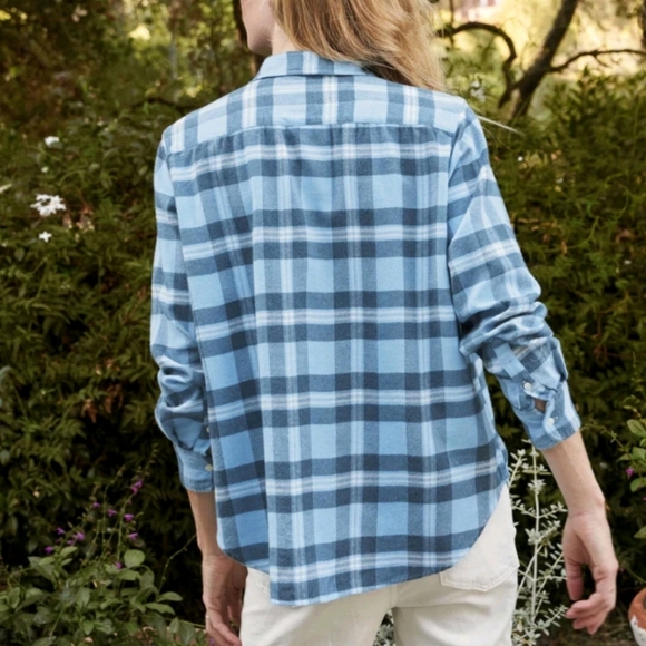 Frank & Eileen Eileen Relaxed Button Up Shirt Blue Plaid Italian Flannel - Picture 2 of 15
